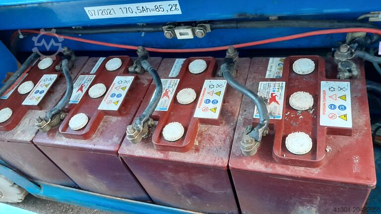 Scissor lift PB Lifttechnik S151-12E