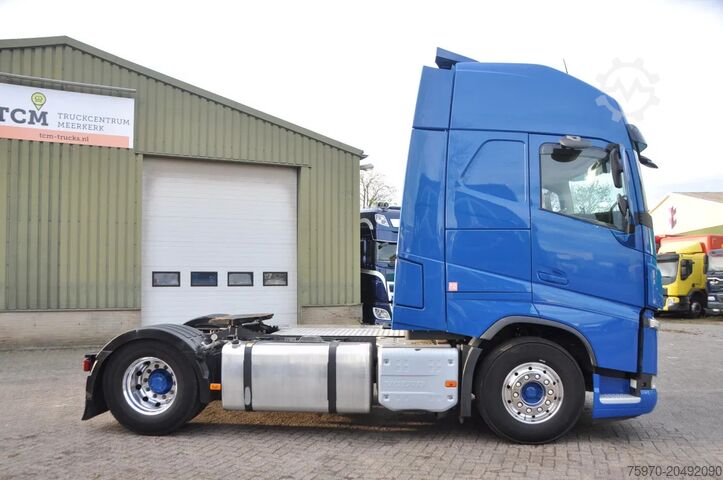 Hazardous substances Volvo FH 420 4X2 ADR EX/II FL OX AT PTO+COMPRESSOR iP...