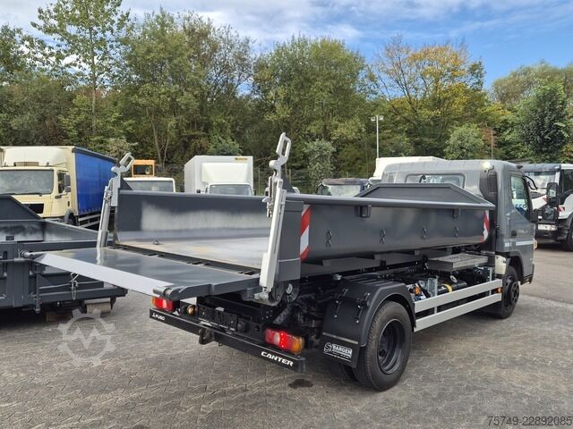 Haakarm vrachtwagen Fuso Canter FUSO 9C18 Duonic City Abrollkipper
