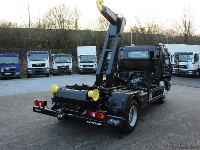 Haakarm vrachtwagen Fuso Canter FUSO 9C18 GSR City Abrollkipper Hooklift Black Edition