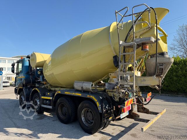 Betonmixer vrachtwagen Astra HD9 84.48