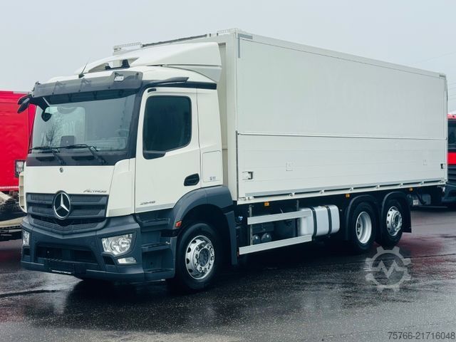 Autocamion transport băuturi MERCEDES-BENZ ACTROS 2546 L / LBW / 2 x AHK / LENKACHSE