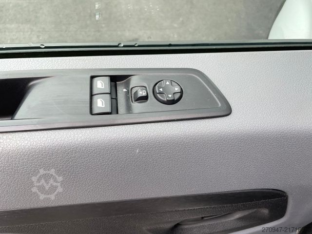 Duba panelată CITROEN Jumpy Kasten Club XL L3 TEMPOMAT NAVI PDC KAMERA