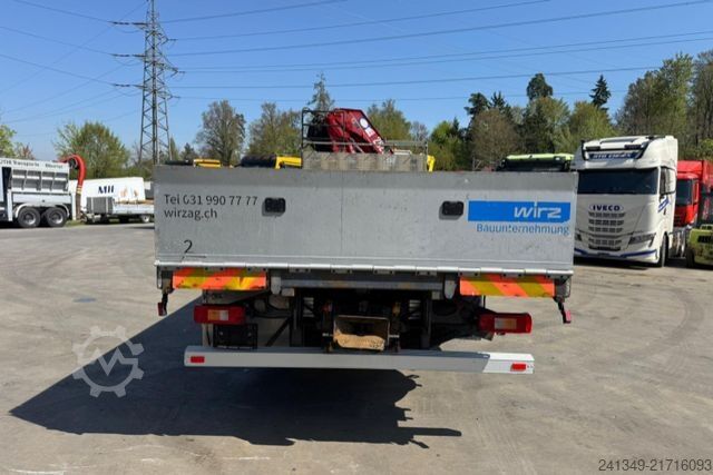 Macara montată pe camion VOLVO FM-400 8x2 HMF2820-6