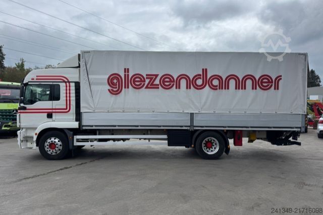 Camion cu platformă și prelată MAN TGM 15.340 4x2