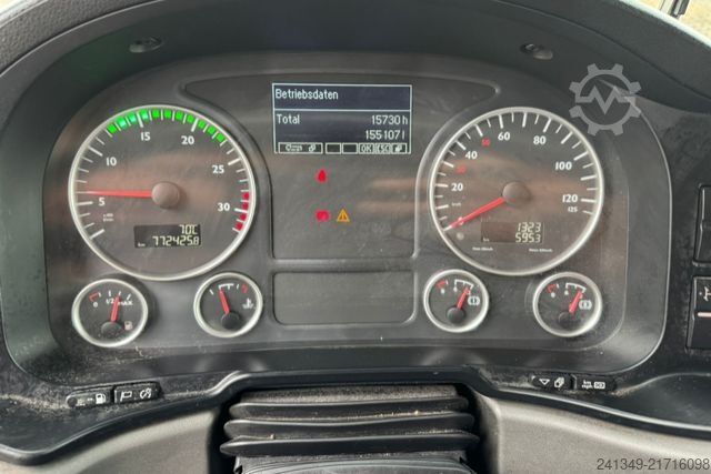 Camion cu platformă și prelată MAN TGM 15.340 4x2