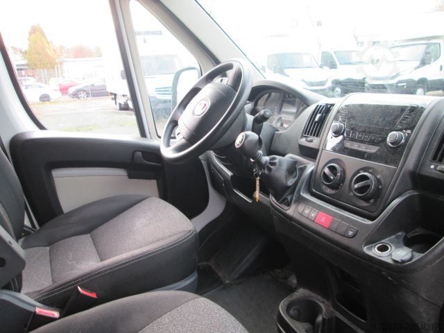 Furgon sa rashladnim sandukom FIAT Ducato 130 *Carrier Tiefkühler*Euro6*