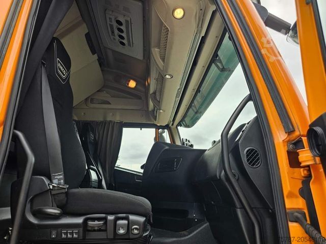 Standardowy ciągnik siodłowy IVECO 460 Stralis Hi Way, Retarder, durchrepariert,CNG