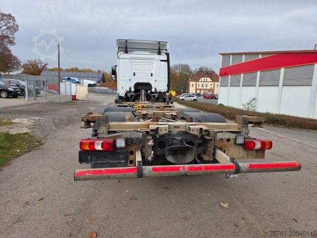 Swap body truck MERCEDES-BENZ 2545 BDF, Multiwechsler,neue Injektoren+ Ölpumpe