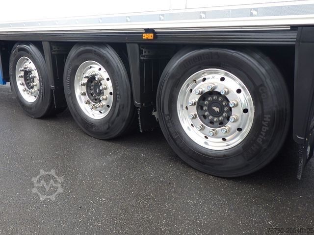 Reefer semitrailer SCHMITZ CARGOBULL SKO 24/L FP 45 Carrier HE 19/Doppelst./Trennwand