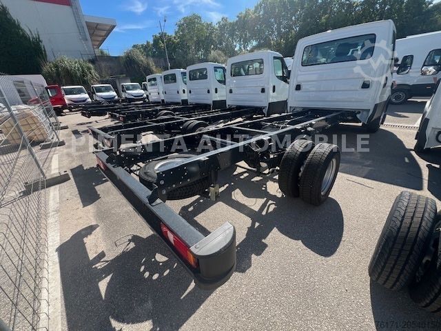 Van chassis IVECO Daily 50C18A8 CHASSIS AUTOM LED KLIMA RFK ACC