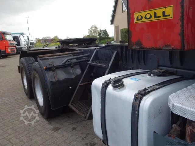 Poids lourds Scania P420 6x4 steelsprings
