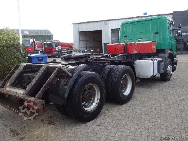 Poids lourds Scania P420 6x4 steelsprings