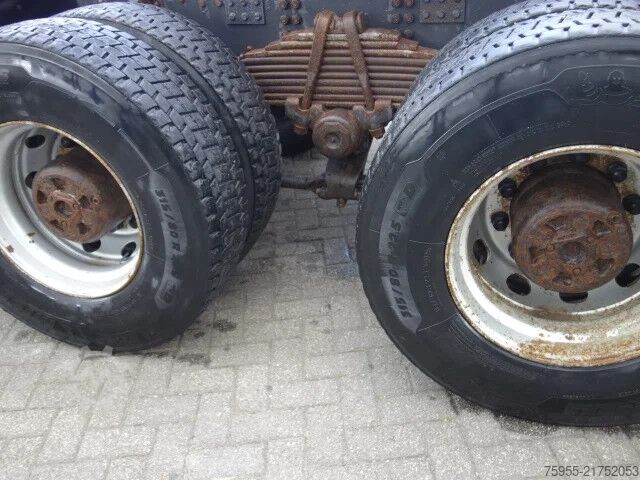 Poids lourds Scania P420 6x4 steelsprings