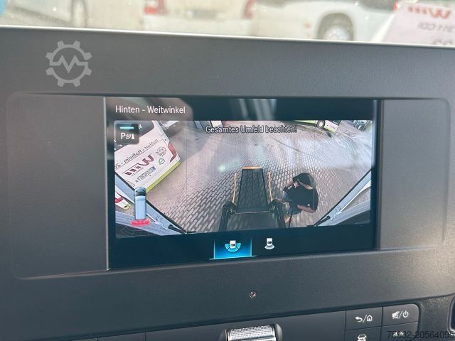 Minibus MERCEDES-BENZ Sprinter 311 Mobility 23 LIFT Rollstuhlbus