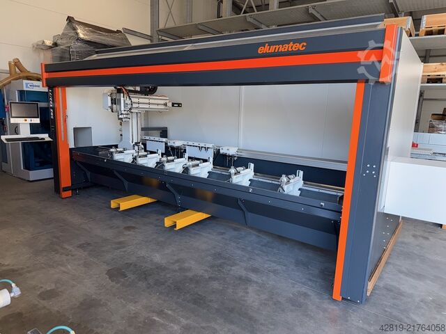 Bewerkingscentrum voor staven Elumatec SBZ 122/ 71