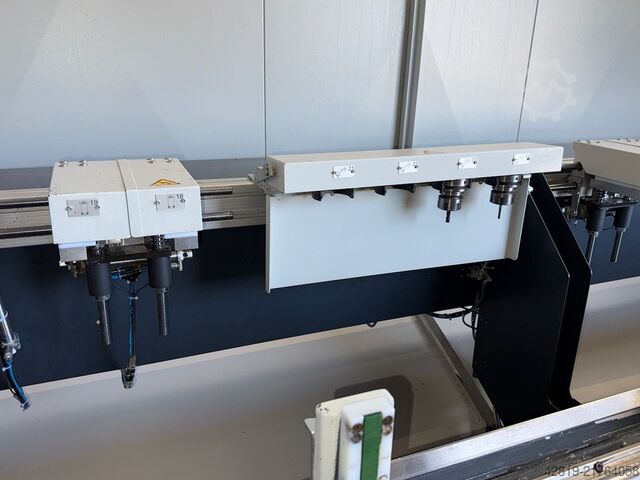 Bewerkingscentrum voor staven Elumatec SBZ 122/ 71