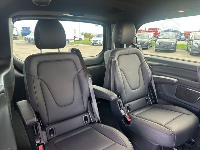 Minibus MERCEDES-BENZ V 300 d EDITION2023/AMG/MBUX/KAMERA/NAVI/AHK2,5t