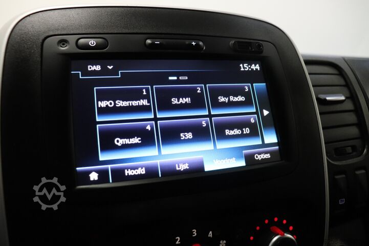 Furgonetka Renault Trafic 2.0 dCi 120PK EURO 6 - Airco - Navi - Cr...