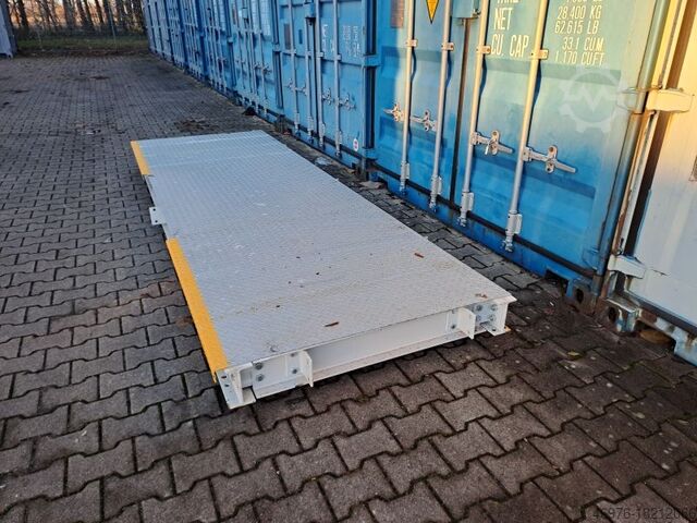 Opbergplatform werkplatform Plattform Bühne 3.800 x 1.220 x 170 mm