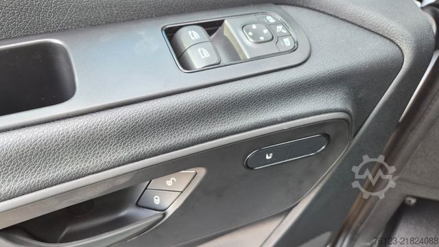 Microbuz MERCEDES-BENZ Sprinter 420 Elektro bis zu 19 Schlafsessel