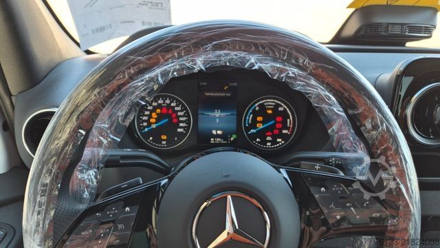 Microbuz MERCEDES-BENZ Sprinter 420 Elektro bis zu 19 Schlafsessel