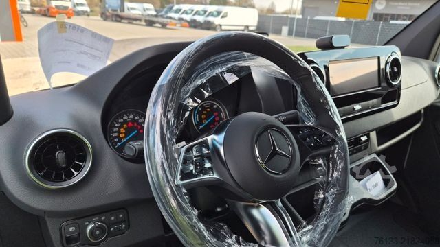 Microbuz MERCEDES-BENZ Sprinter 420 Elektro bis zu 19 Schlafsessel