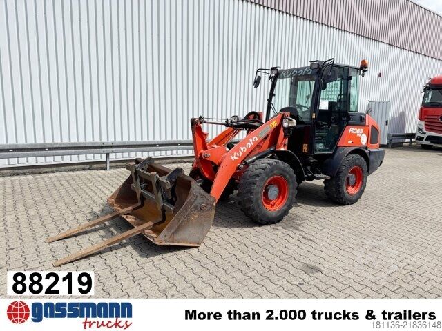 Sonstige Kubota R065 4x4, Palettengabel, ca. 1.733 Betr.-Std.