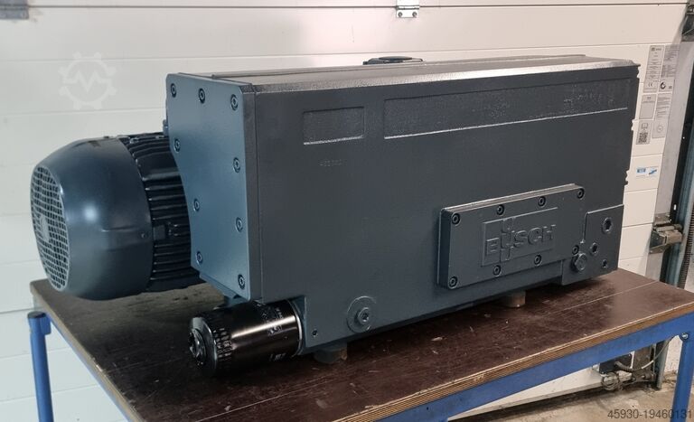Rotary vane vacuum pump Busch Vakuum R5 RA305D