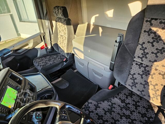 SZM padrão SCANIA R 500