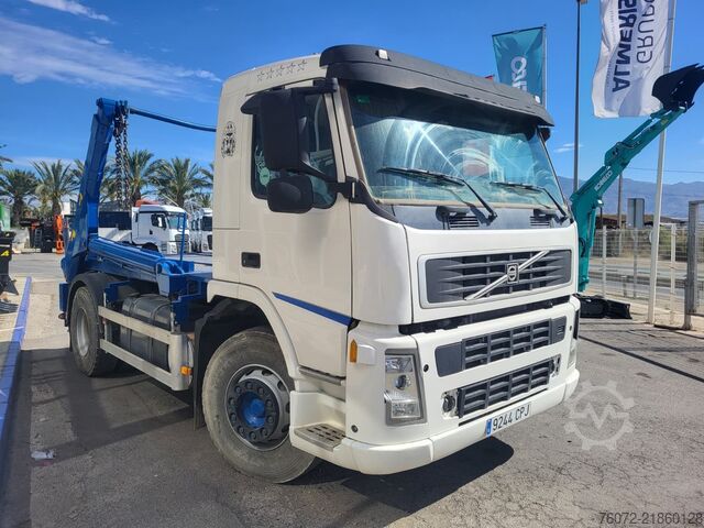 Φορτηγό μεταφοράς κοντέινερ Volvo FM D380