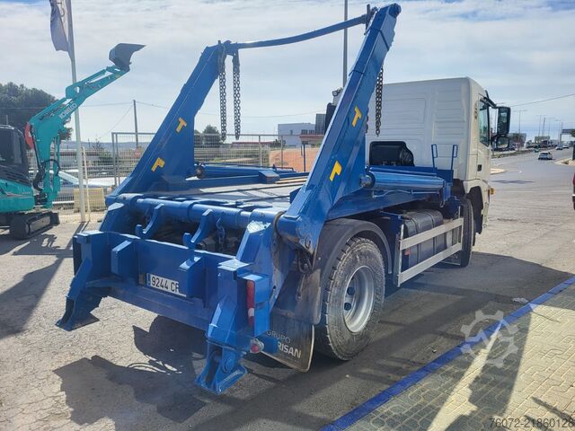 Φορτηγό μεταφοράς κοντέινερ Volvo FM D380