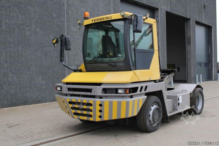 Eindtrekker Terberg RT222