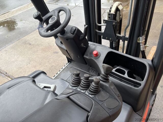 Elektrische vorkheftruck 3 wielen Linde E14-02