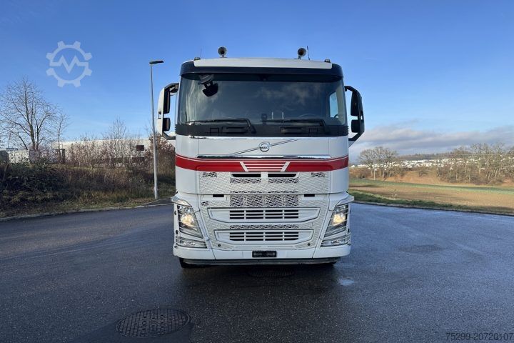 Tipper truck Volvo FH-500 10x4R SWS Moser+Liebherr / Swiss-Vehicle