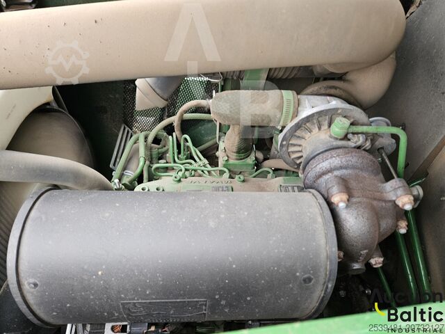 Tractor John Deere 4049 M