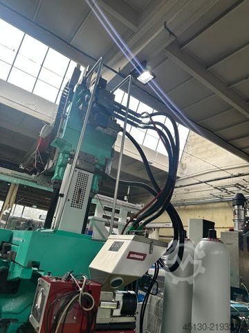 Injection molding machine Arburg 520S 1600-400/170 e²
