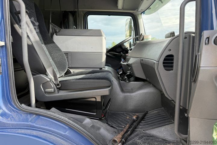 Φορτηγό κουτί (κουρμπαριστό) Mercedes-Benz Atego 1530 4x2 Koffer/HB / Swiss-Vehicle
