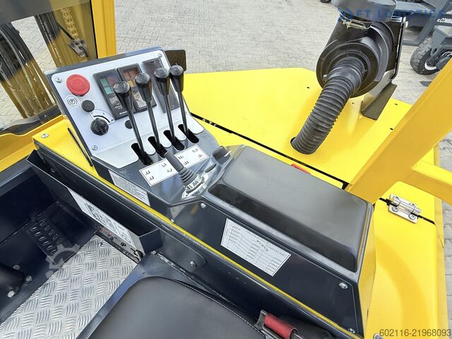 Carretilla retráctil de 4 vías Combilift C3000CB GAS TRIPLEX 4900 POSITIONER TOP1