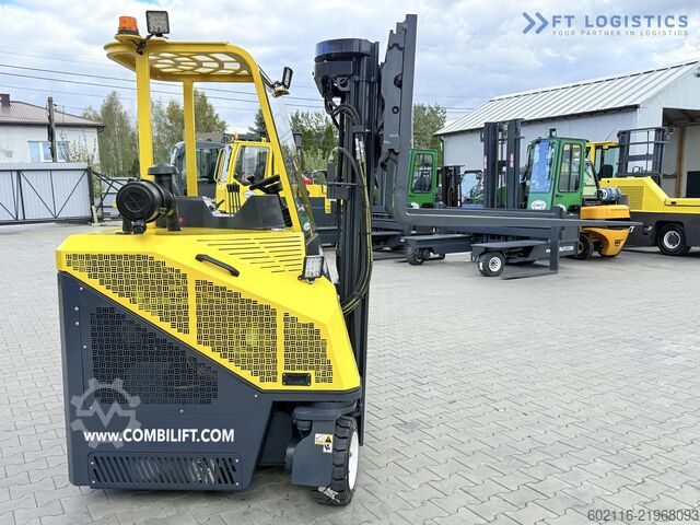 Carretilla retráctil de 4 vías Combilift C3000CB GAS TRIPLEX 4900 POSITIONER TOP1