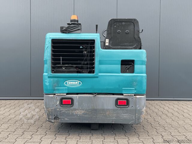 Veegmachine Tennant S20