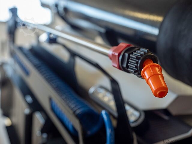 Straatveegmachine Tenax MaxWind