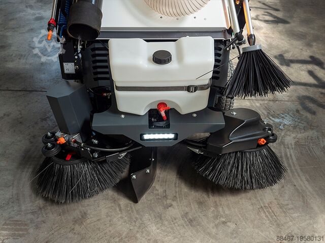 Kehrmaschine Tenax MaxWind