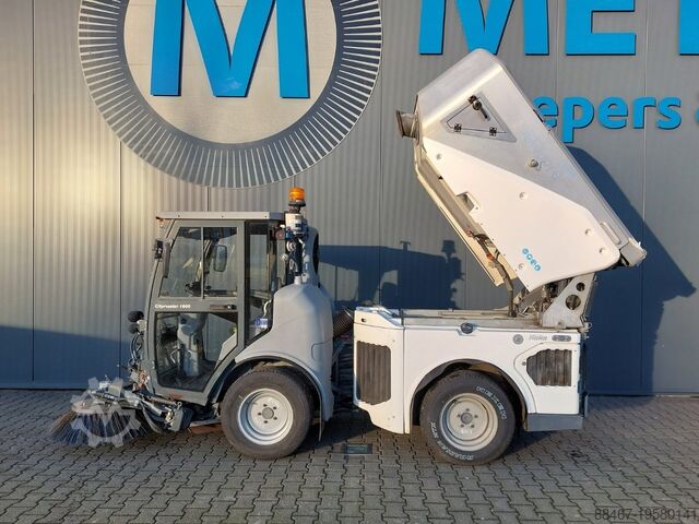 Straatveegmachine Hako Citymaster 1600