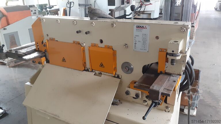 Profielstaalschaar GEKA Minicrop