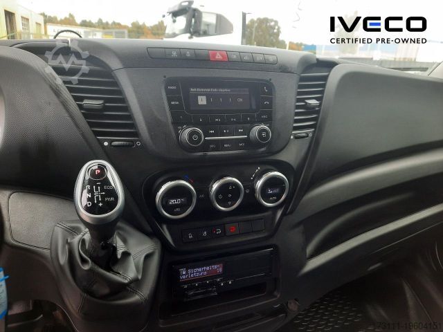 Vrachtwagen met bakwagen IVECO Daily 70C18HA8/P / Koffer / Umbau Plane / LBW