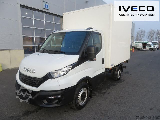 Furgão fechado IVECO 35S12