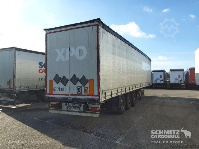 Semirimorchio con telone Schmitz Cargobull Semitrailer Curtainsider Standard