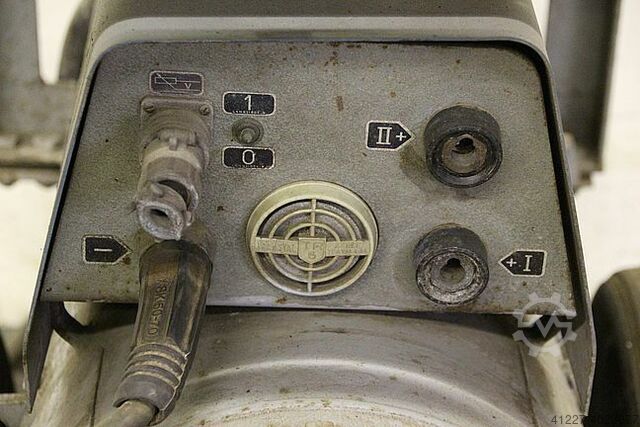 Electrode welding device 300 A Brown Boveri SM 250