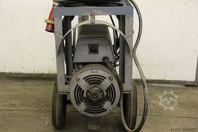 Electrode welding device 300 A Brown Boveri SM 250